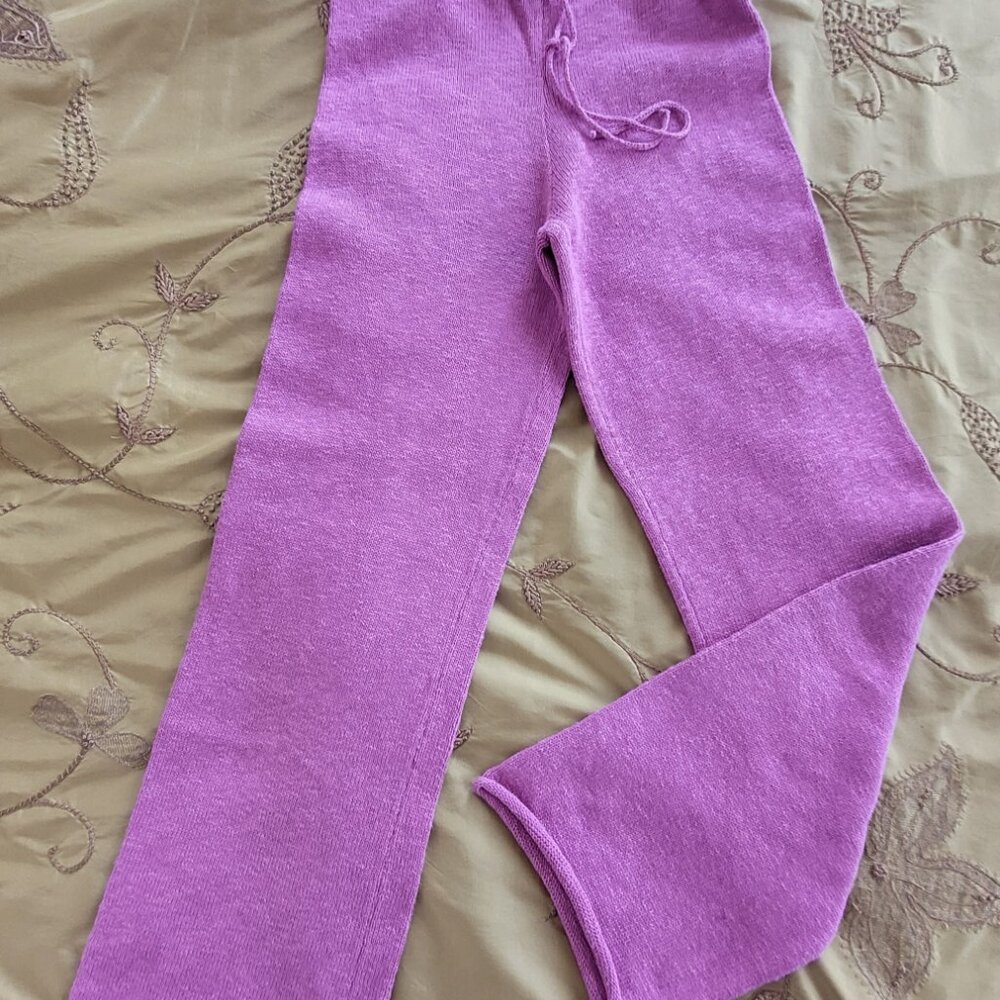 PINK LEGGINGS